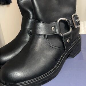 CONNOR Black Moto Boots